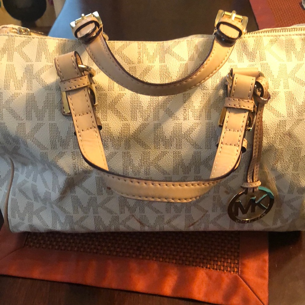 Michael kors signature logo large satchel